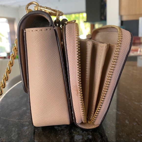 Michael kors wallet purse - Picture 4 of 10